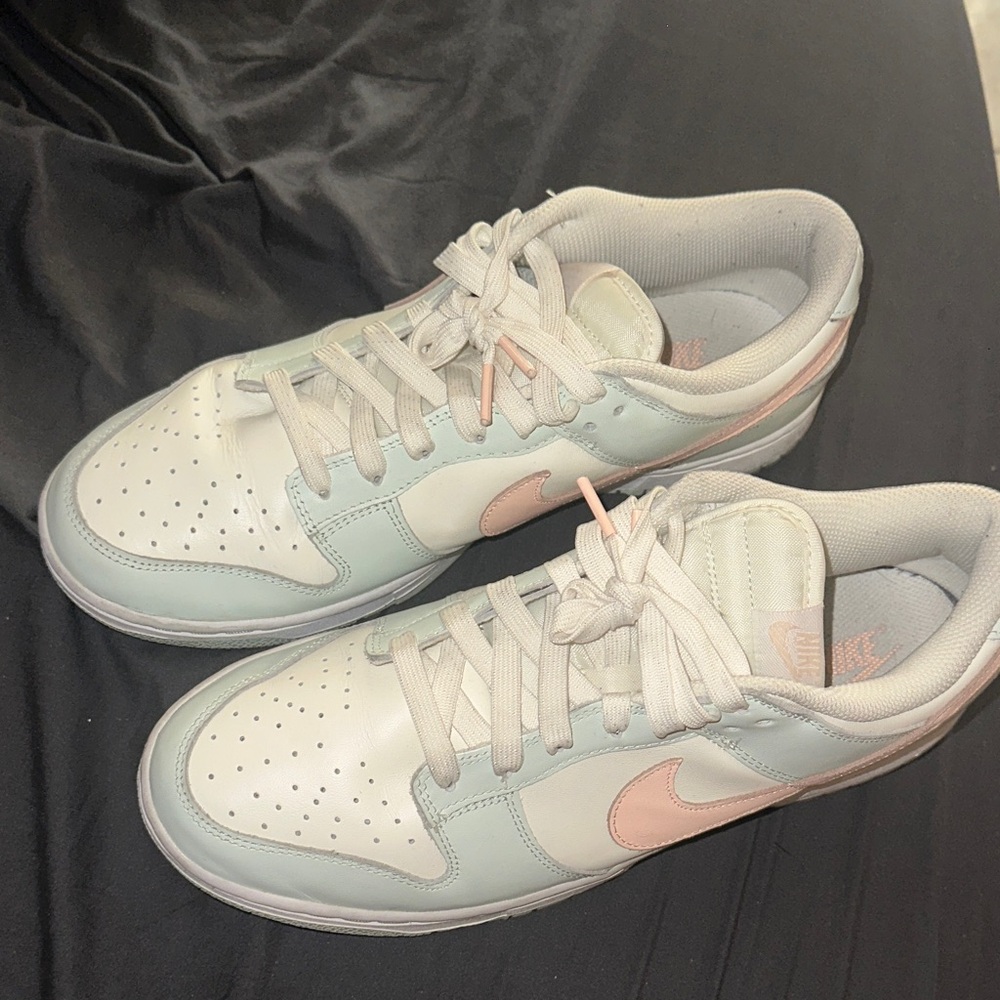 Nike Dunks